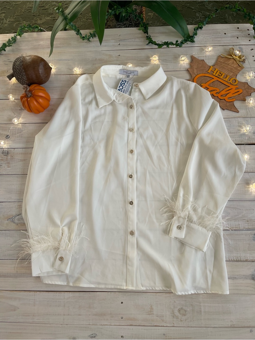 Sweet Rain White Feather-Cuff Button Down Shirt